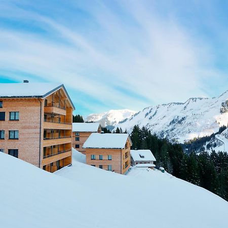 Alpenstolz Damuels Haus 1 - Stilvoll Urlauben In Den Bergen Apartamento Exterior foto