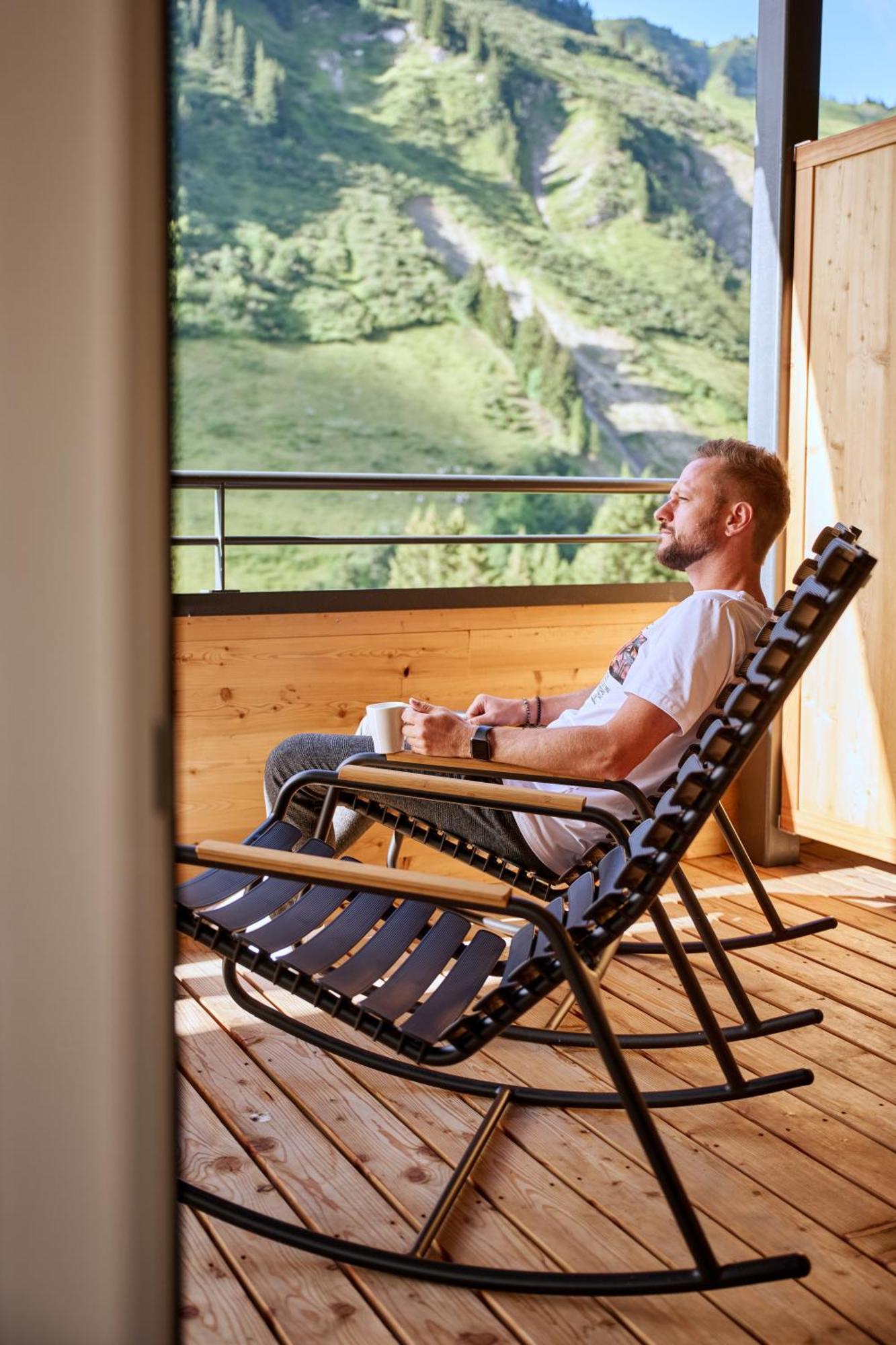 Alpenstolz Damuels Haus 1 - Stilvoll Urlauben In Den Bergen Apartamento Exterior foto